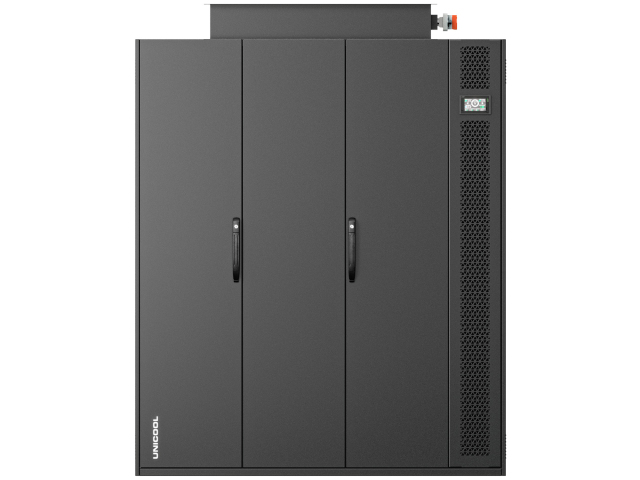 Шкафный кондиционер UNICOOL КПШ-1080, вид спереди с панелью управления